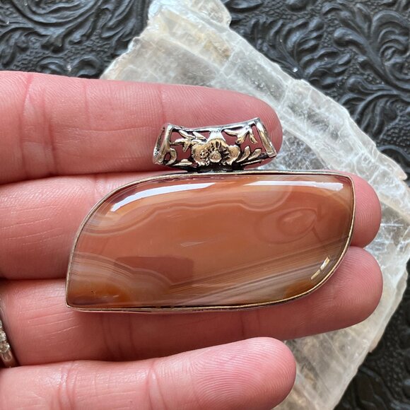 Sardonyx Crystal Jewelry Stone Pendant - Picture 3 of 10